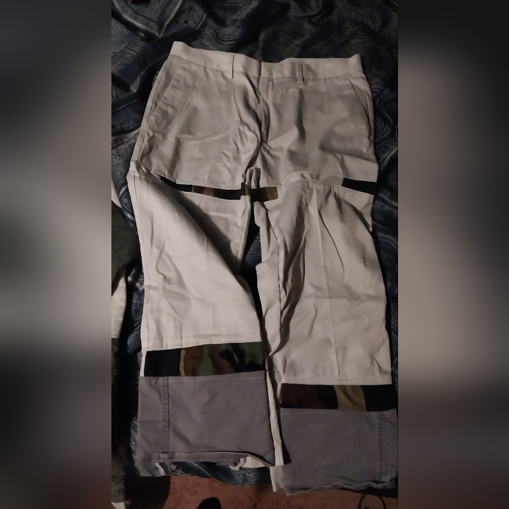 Upcycled pants - Picture 3 of 3